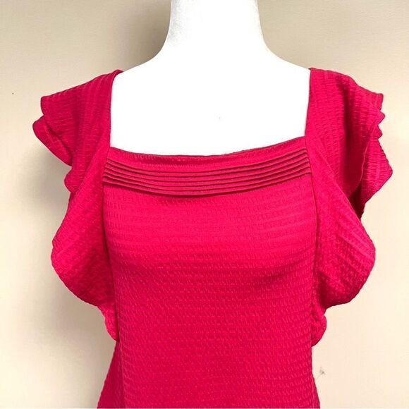 Ann Taylor pink flutter sleeve top.  Size M - Picture 2 of 6